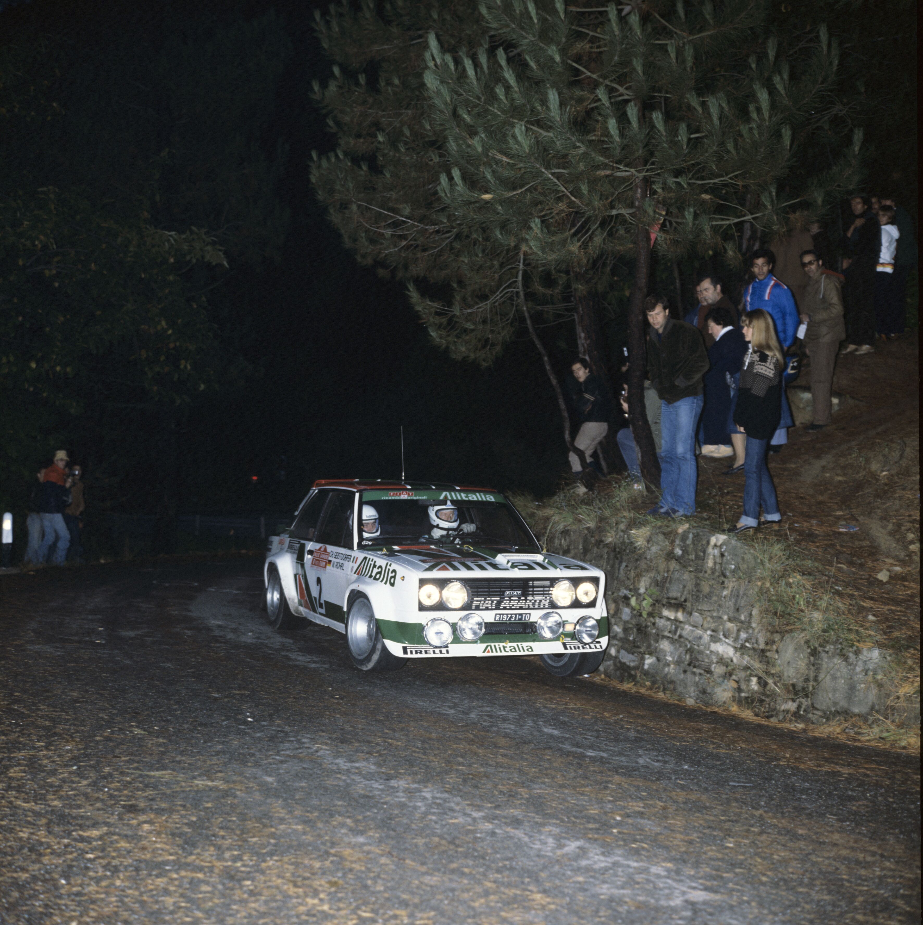 781003Sanremo Roehrl 03 hb