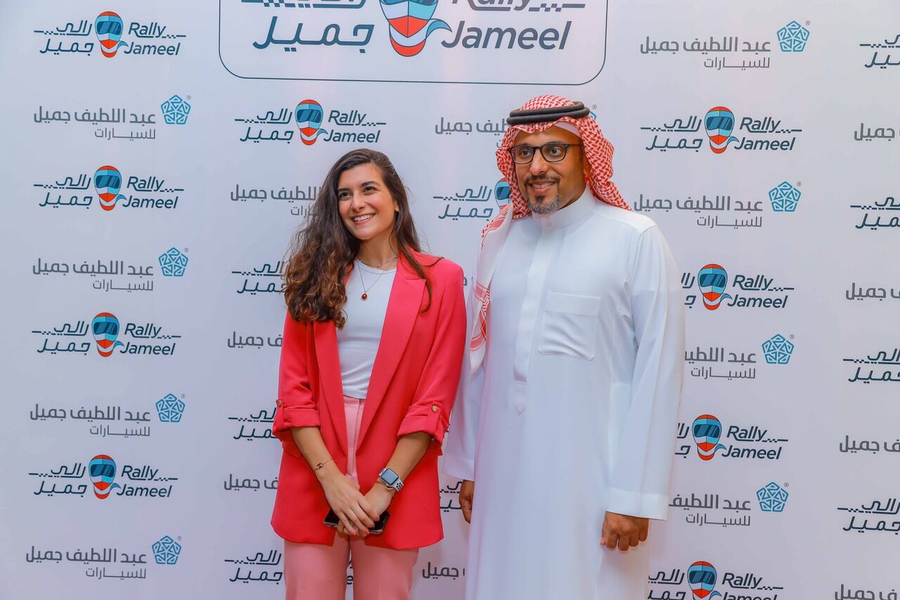HRH Prince Khalid bin Sultan Al-Faisal, President of ther SAMF, and Samar Rahbini , who is interested in participating.