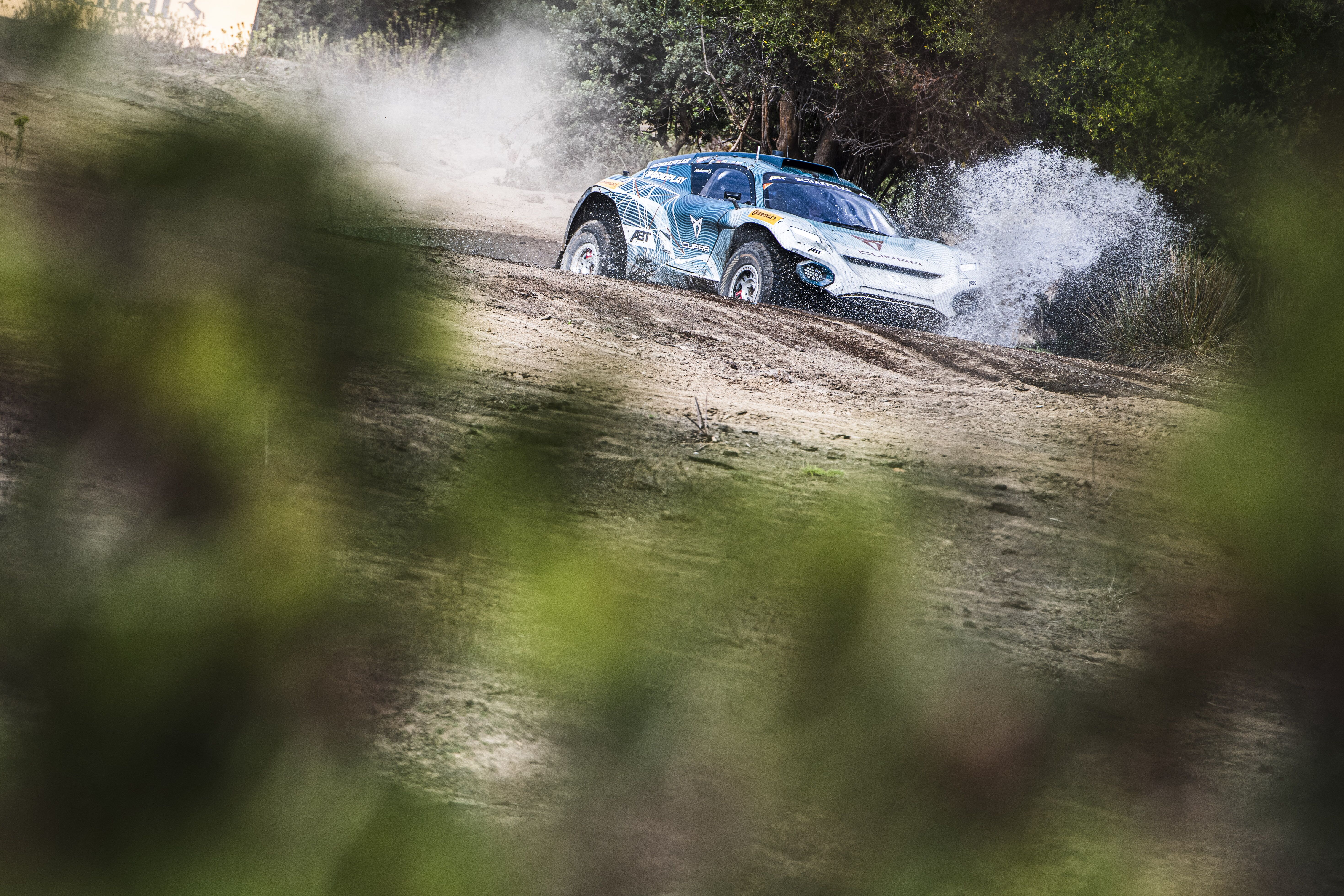 Jutta Kleinschmidt (GER)/Mattias Ekstrom (SWE), ABT CUPRA XE