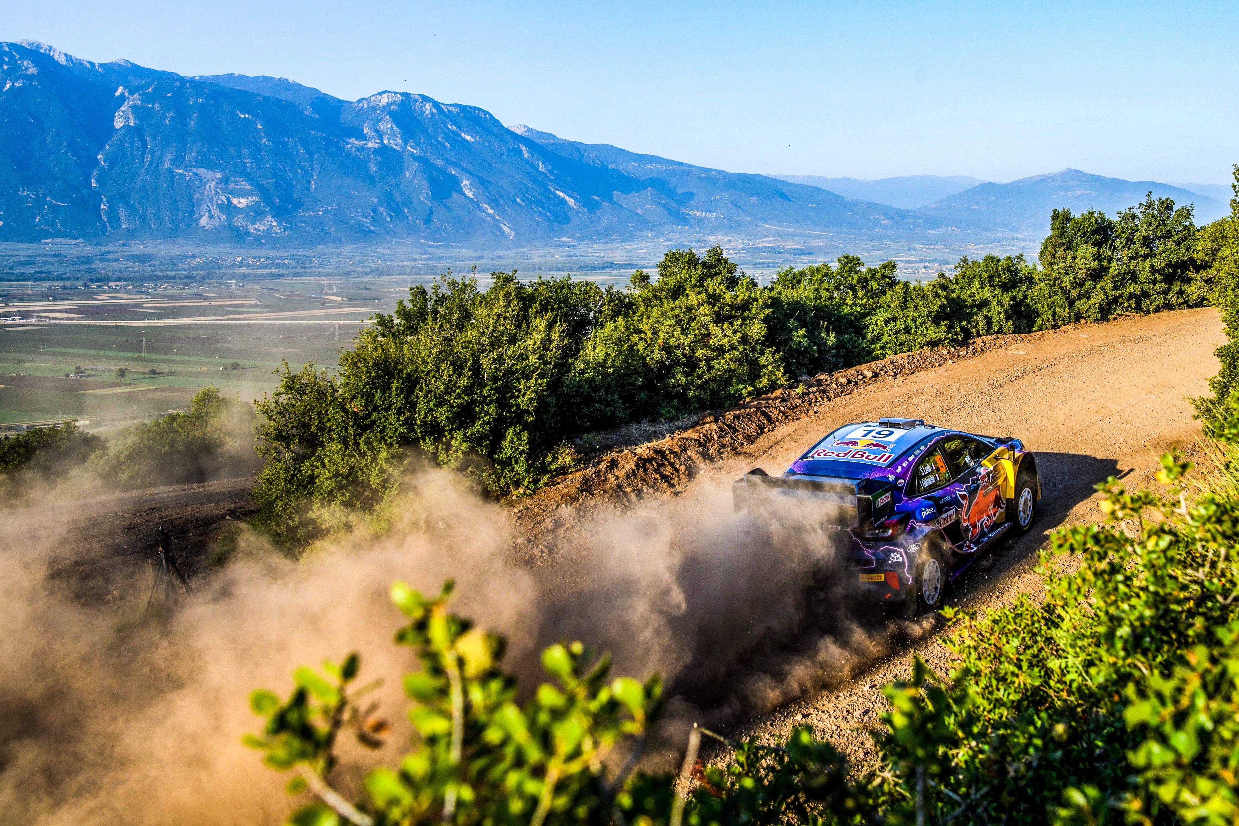 WRC_Acropolis-LOEB-081