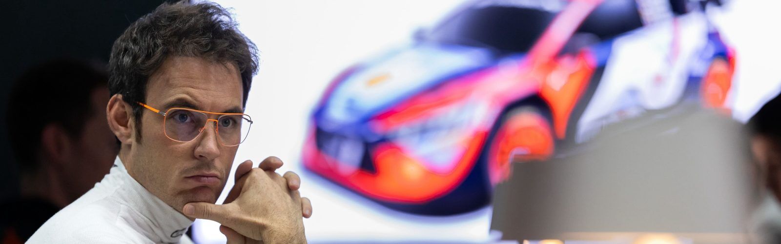 Neuville contract