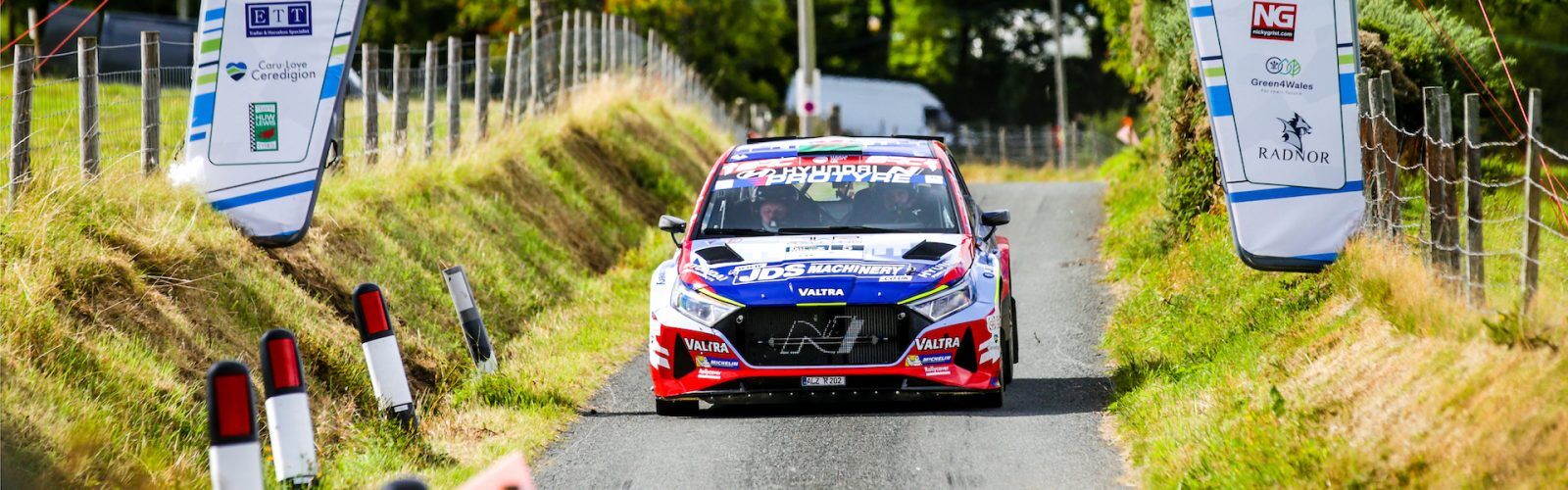 Rali Ceredigion arch 2